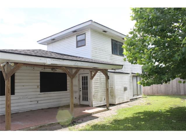 556 Hydrangea Ave photo