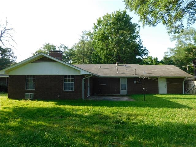 45 Broadmoor Dr photo