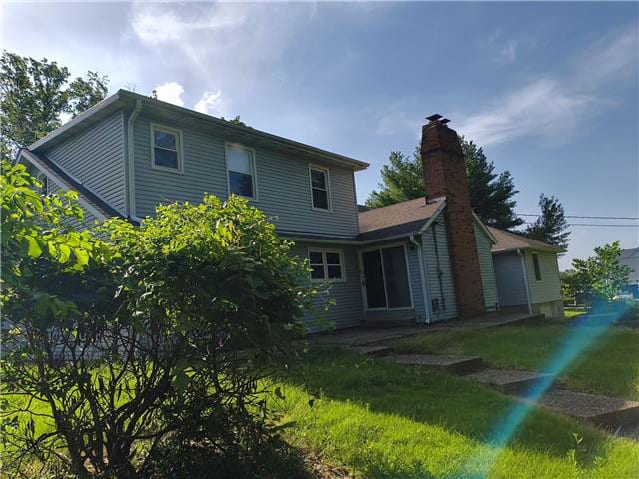 614 7th St E photo