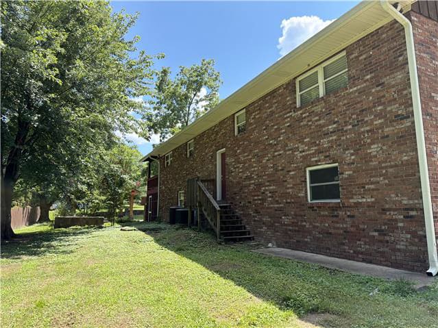 812 Orchard Ter photo