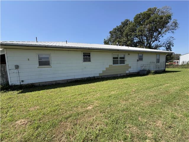 615 E 460 photo