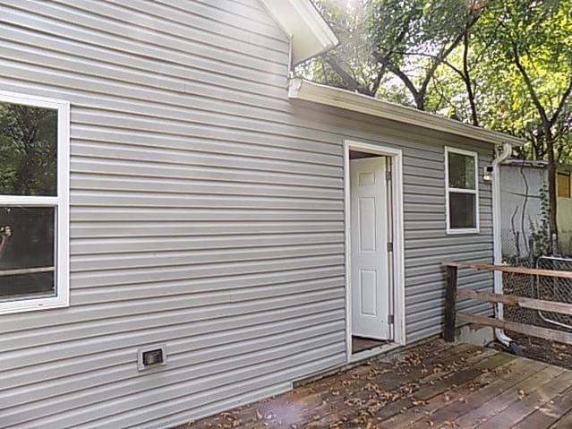 2111 N Newton Ave photo