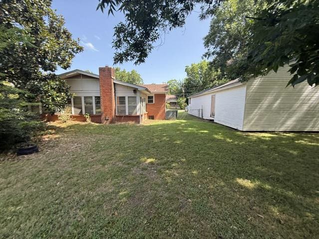 3306 E Church St photo