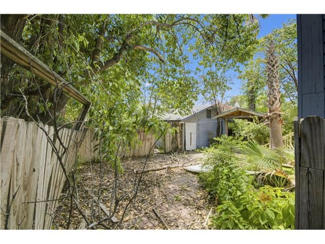 342 W Gramercy Pl photo