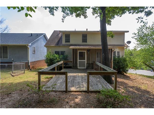 2220 Williamsburg Dr photo