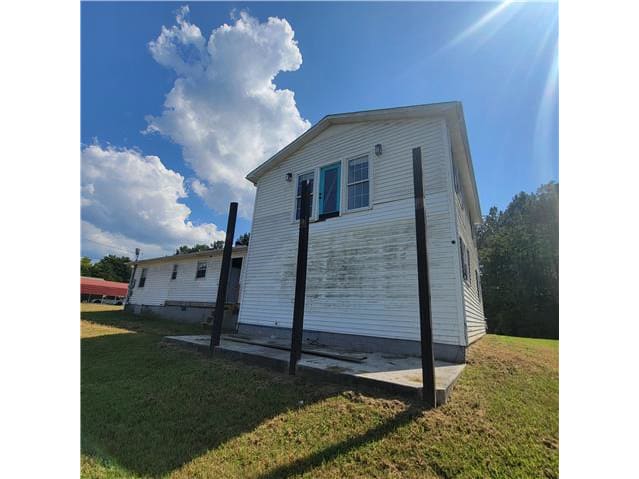 143 Wade Rd photo