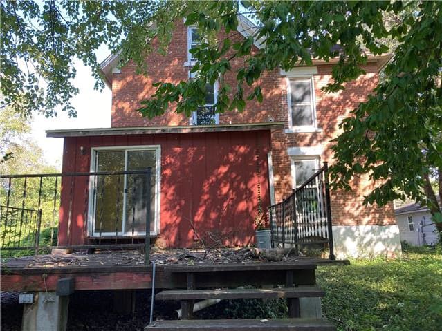 711 Walnut St photo
