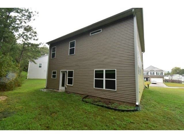 450 Collinton Cir photo