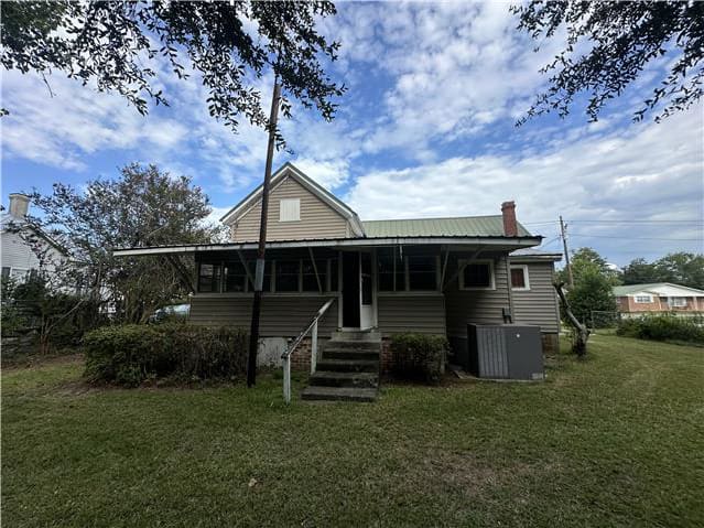 519 Harvey St photo
