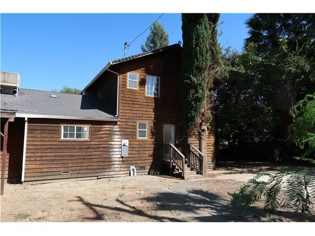 631 Mariposa Av photo