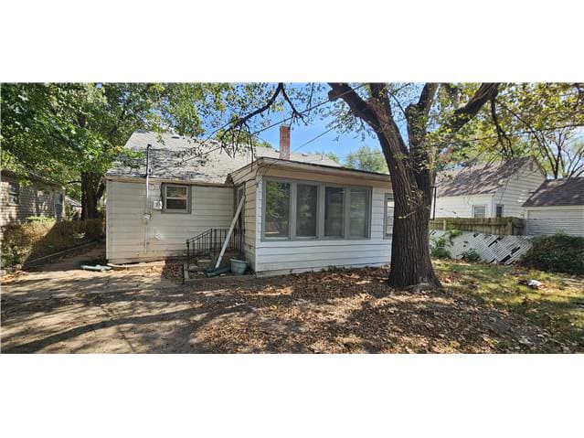 655 S Quentin St photo