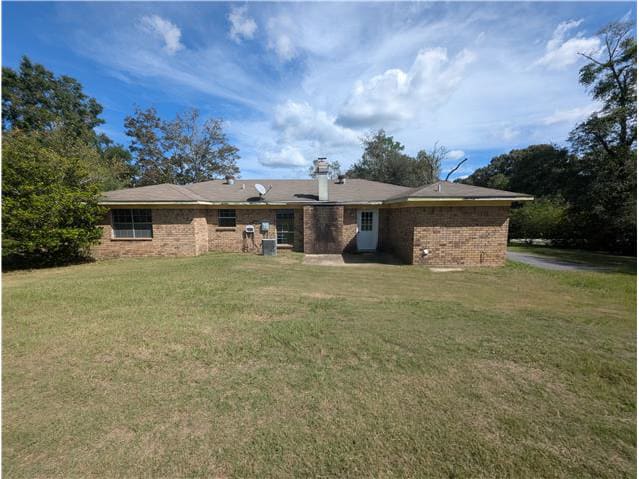2531 Wedgewood Dr photo
