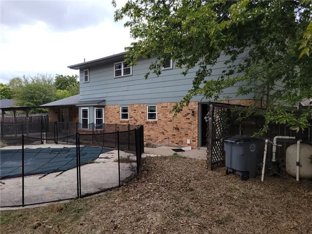1301 Ne Quail Creek Circle photo