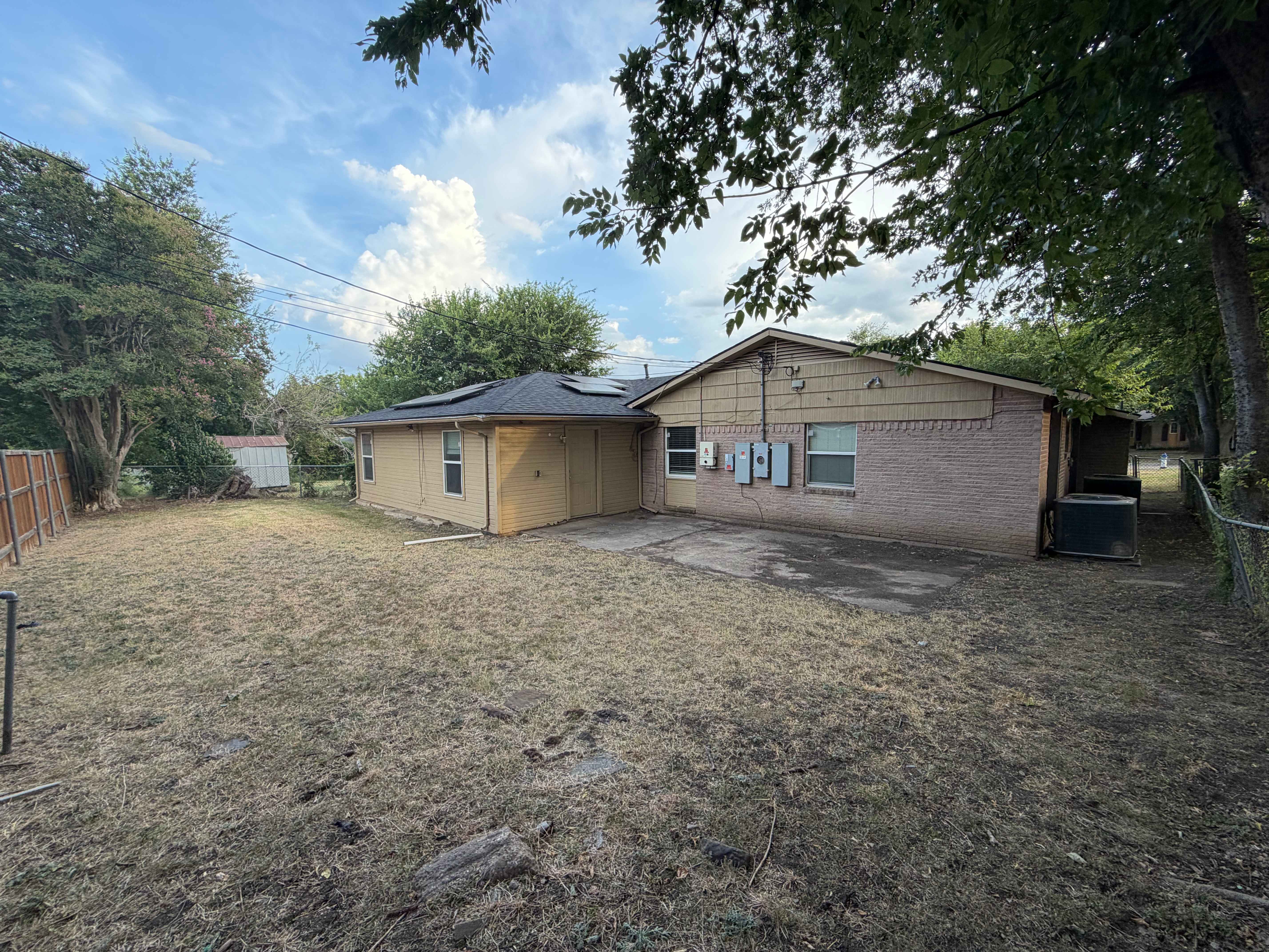 441 Goldwood Dr photo