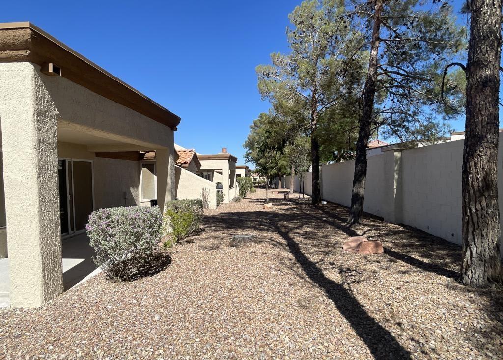 8673 Prairie Hill Dr photo