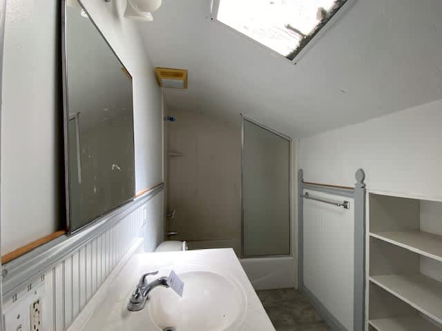 2859 E 650 N photo
