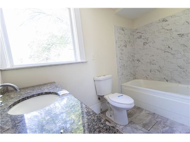 221 S Kentucky St photo