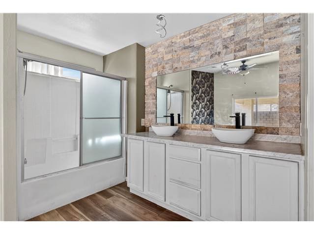 15781 Coral St photo