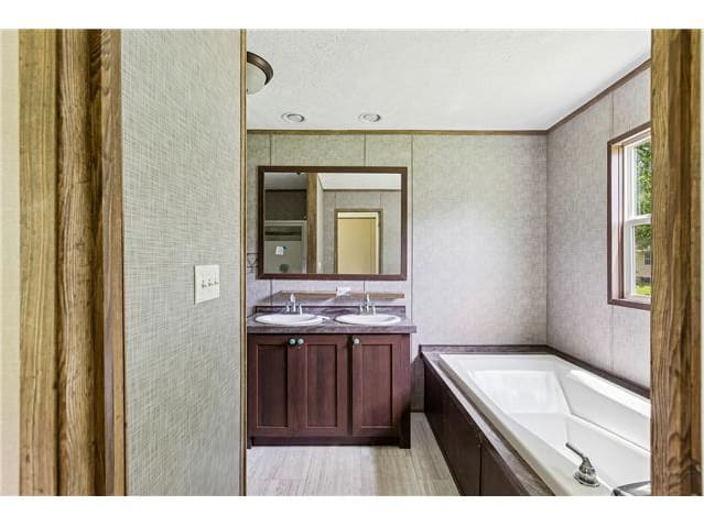 16954 Mitchell Rd photo