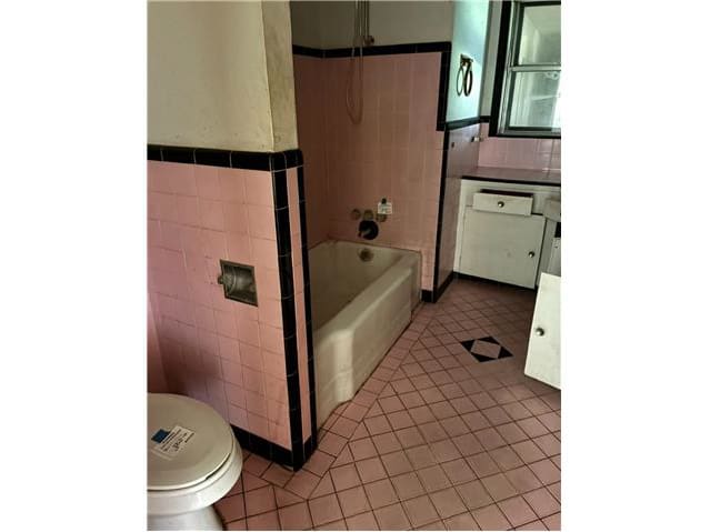 16211 Highway 105 photo