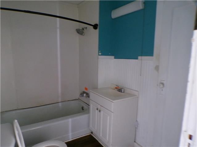 1129 Forest St photo