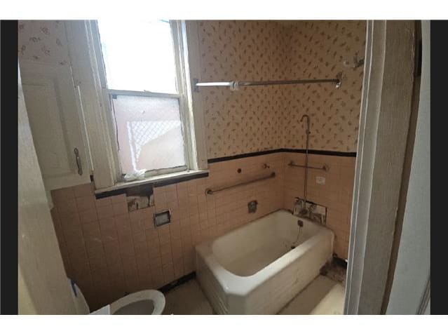 4810 Northland Ave photo