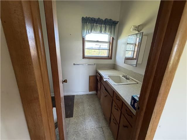 615 E 460 photo