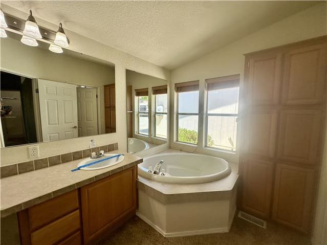 20511 Nob Hill Cir photo