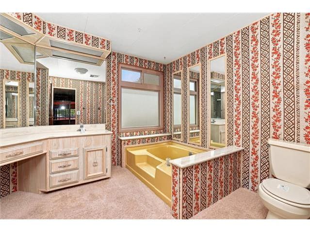 391 Montclair Dr photo