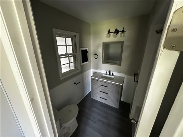 604 Sherwood Dr photo