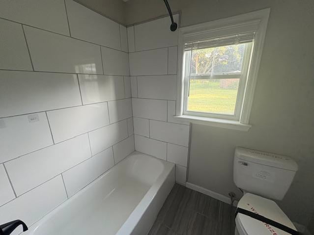 9885 East Avenue photo