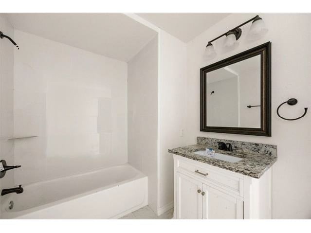 122 Charles St photo