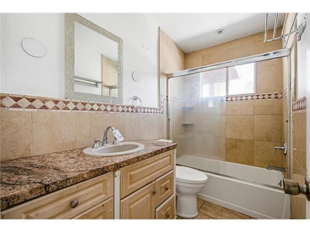 74146 De Anza Way photo