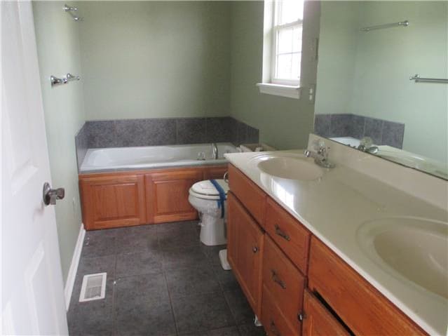 302 Katy Cir photo