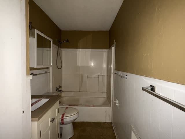 514 S Sycamore photo