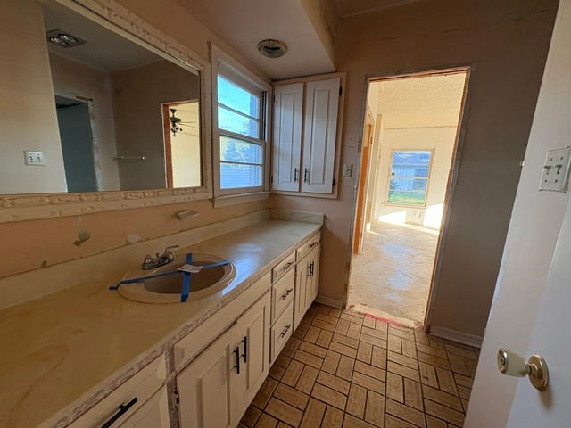 3305 Seymour Rd photo