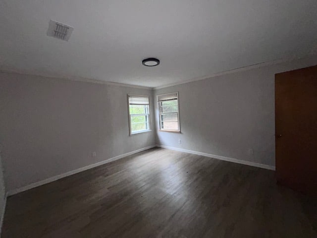 100 Mills St photo