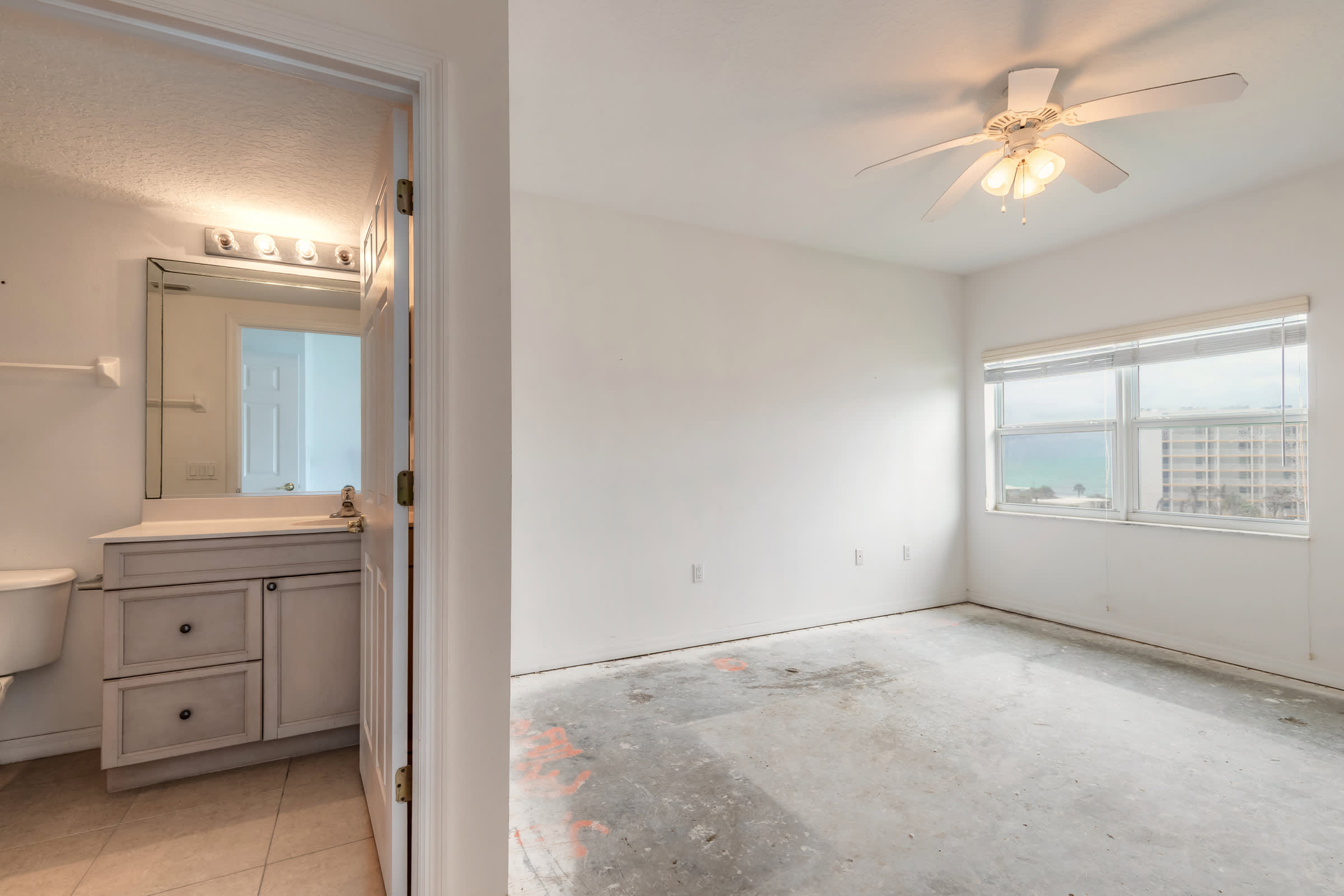5300 S Atlantic Ave Apt3605 photo