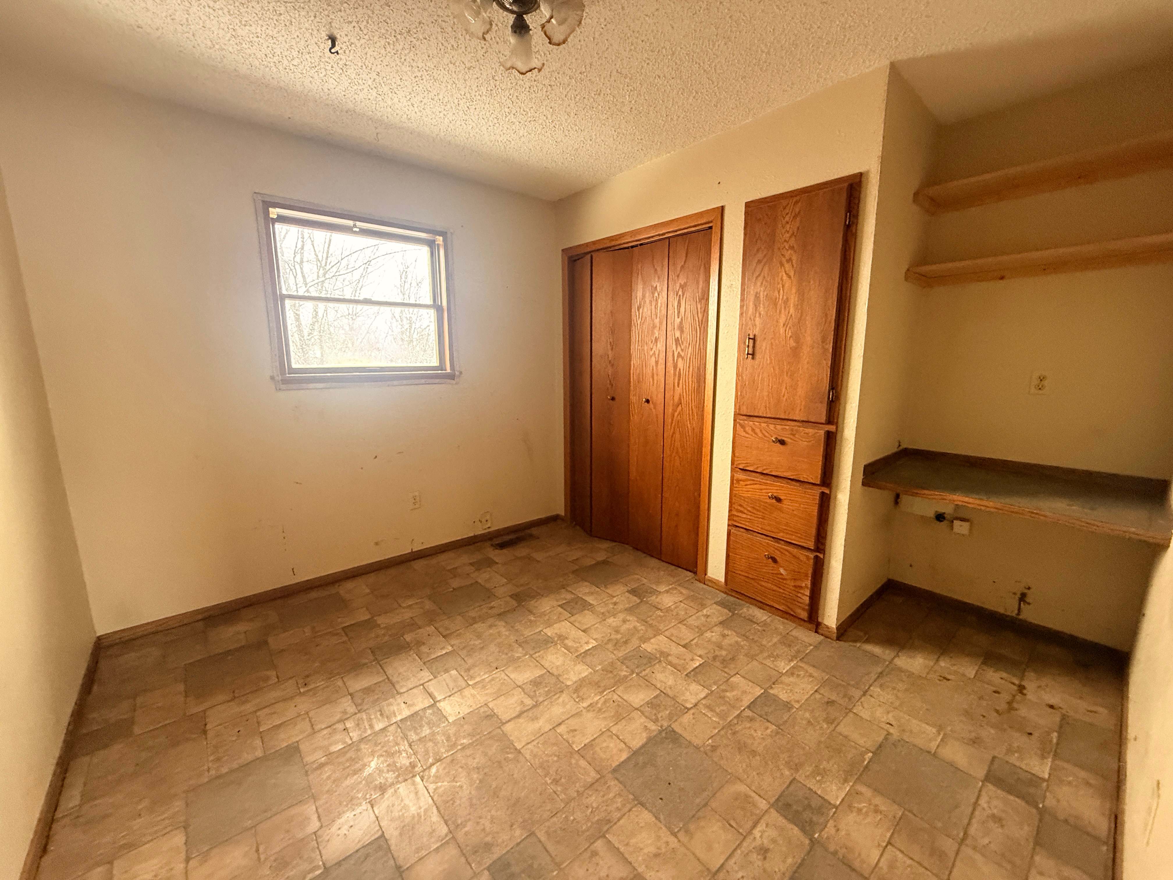 206 River Dr photo