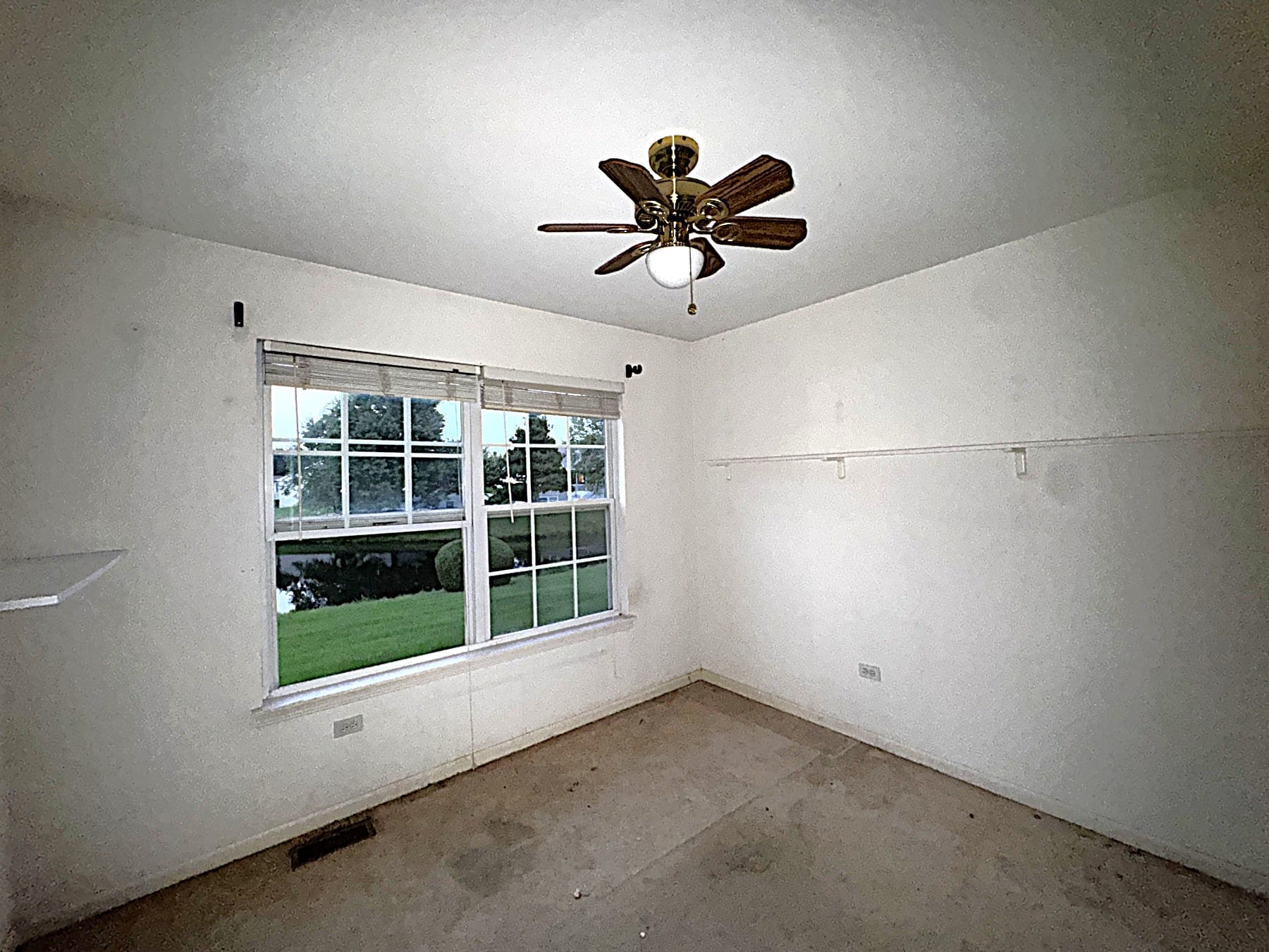 444 Badger Lane photo