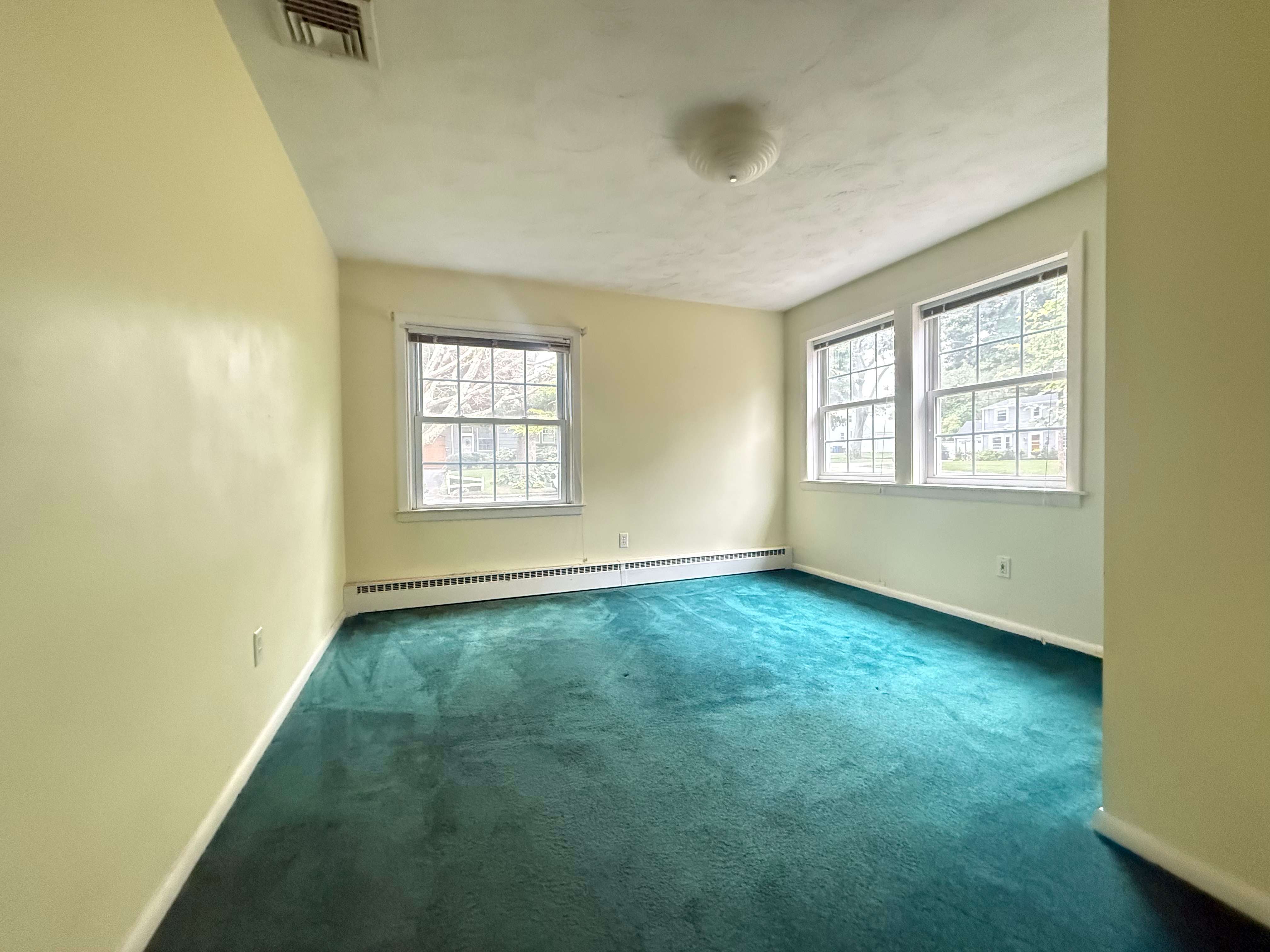 243 Deerfield Rd photo