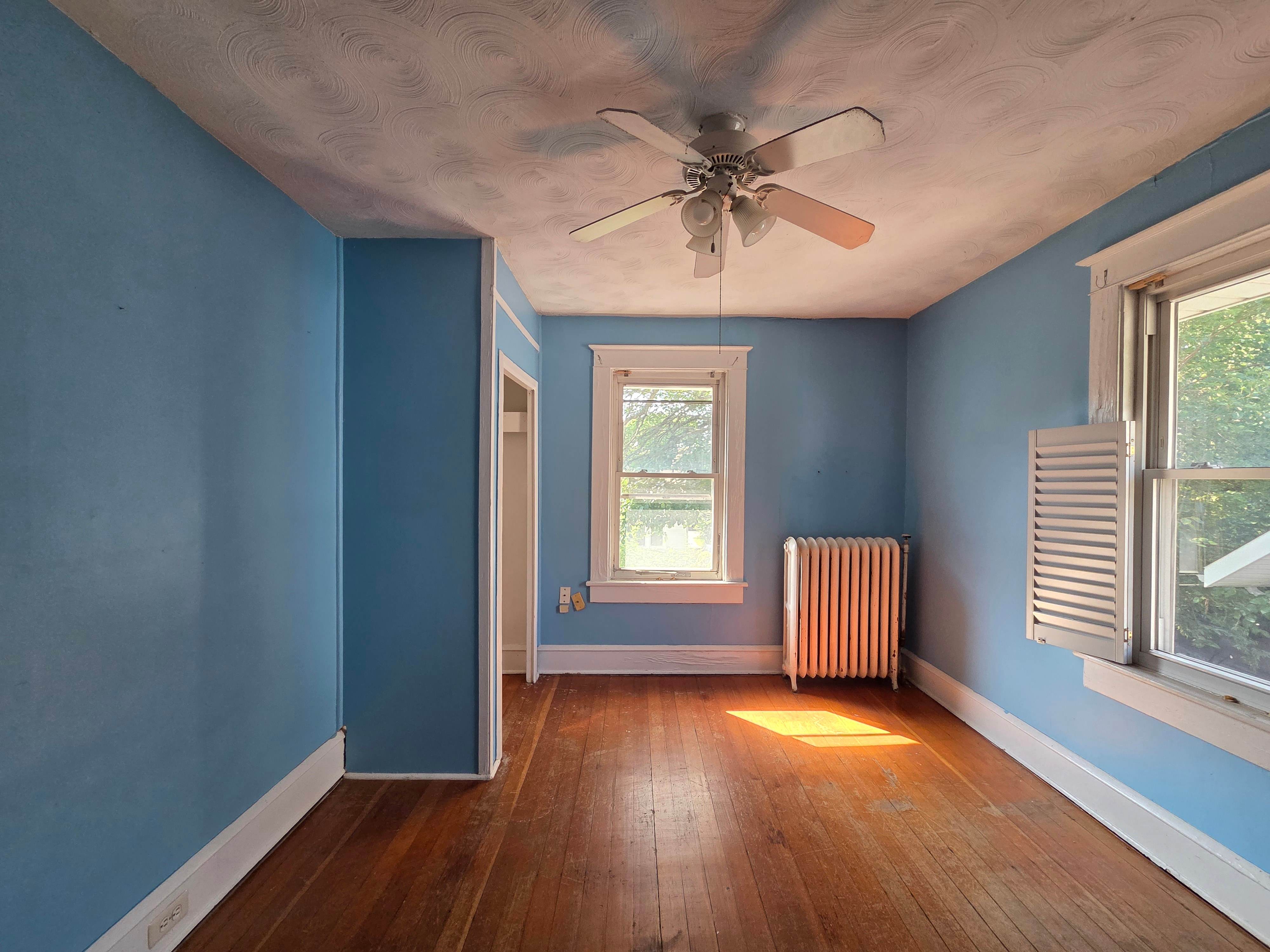 232 53rd St photo