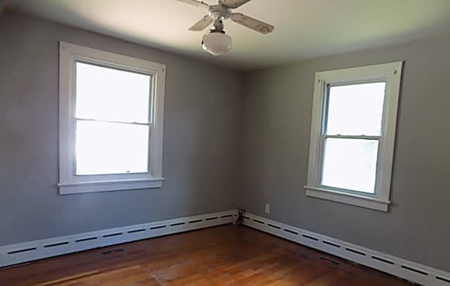 212 Royal Oak Ave photo