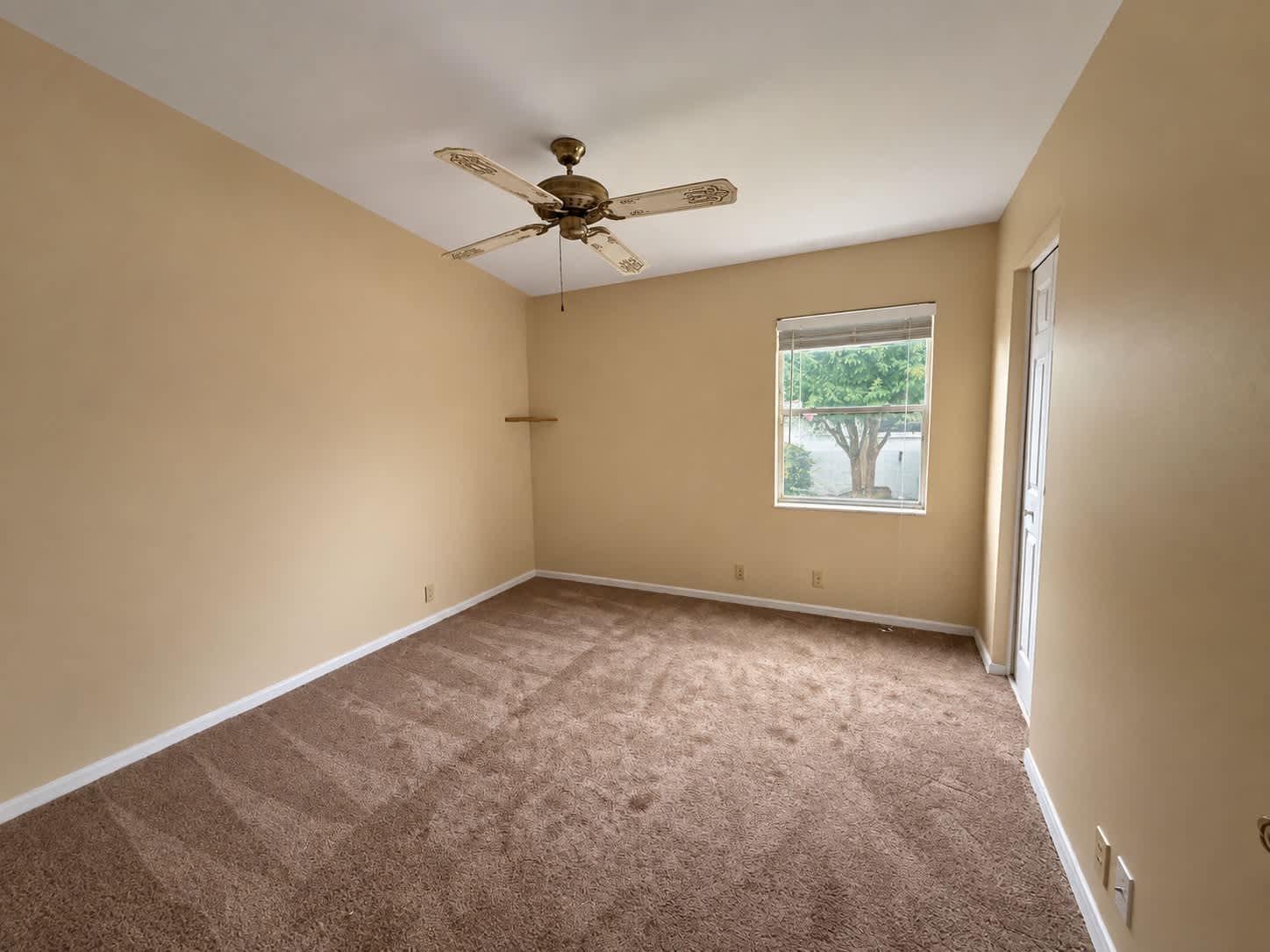 8417 Danbury Ln photo
