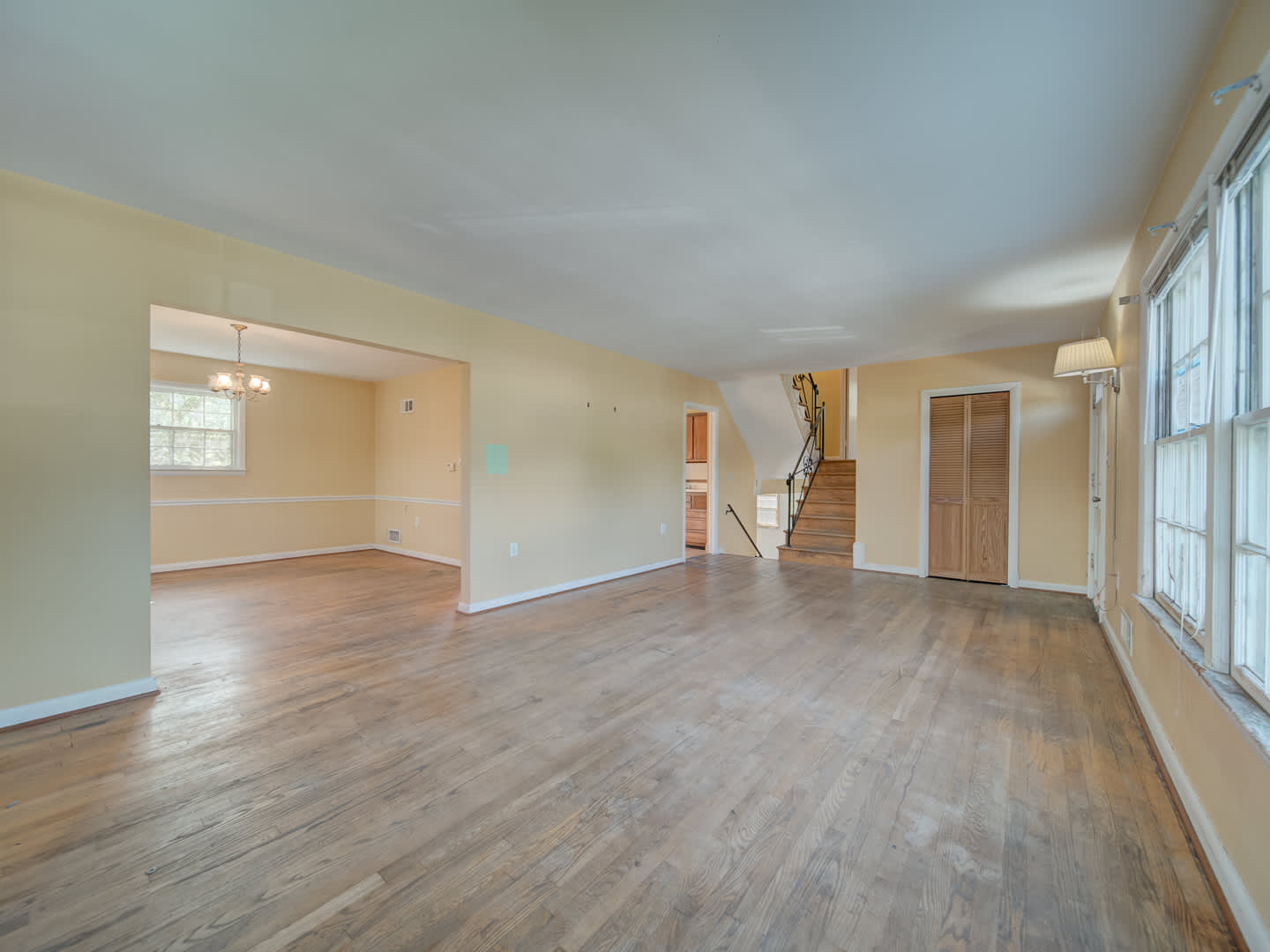 9842 Belhaven Rd photo