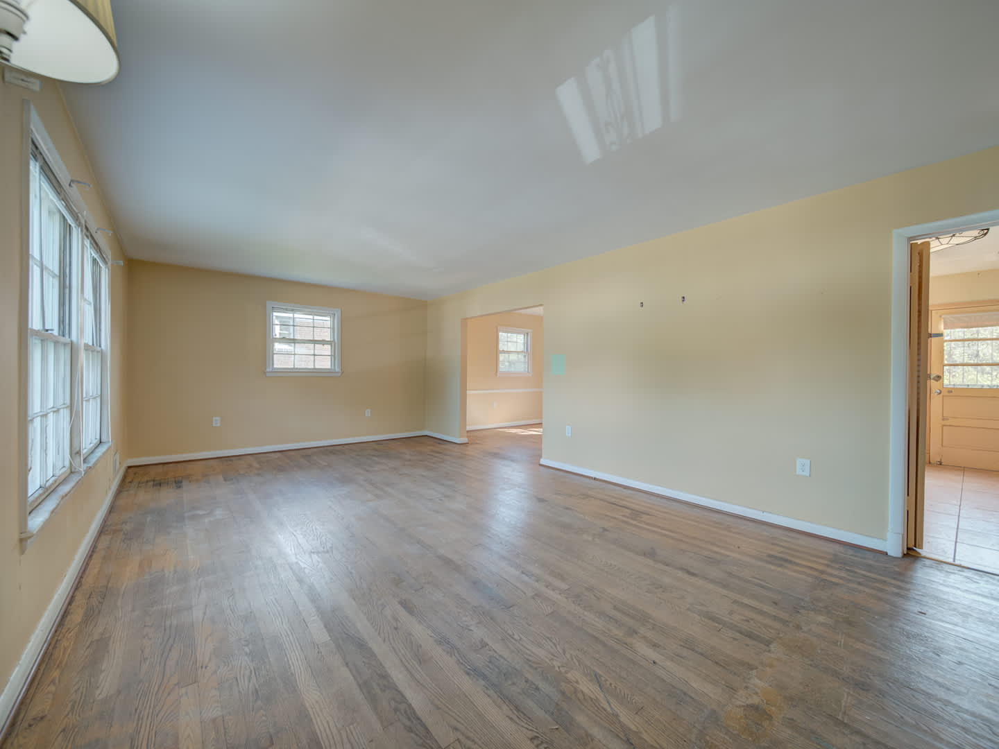 9842 Belhaven Rd photo