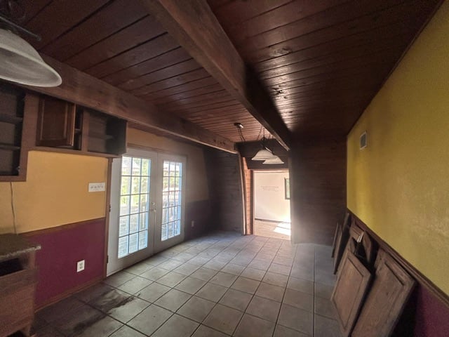326 County Road 3916 photo