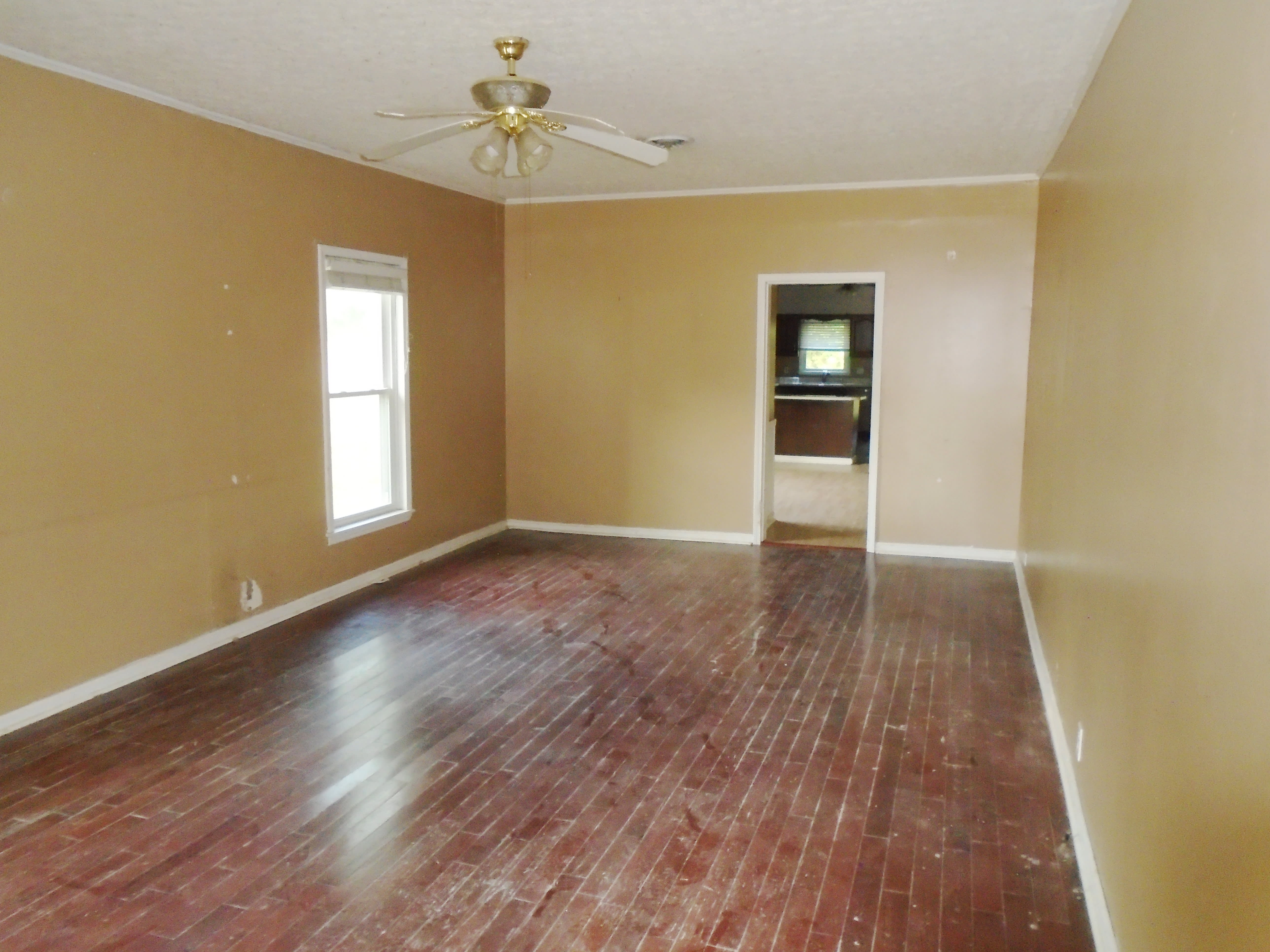 406 Walnut St photo