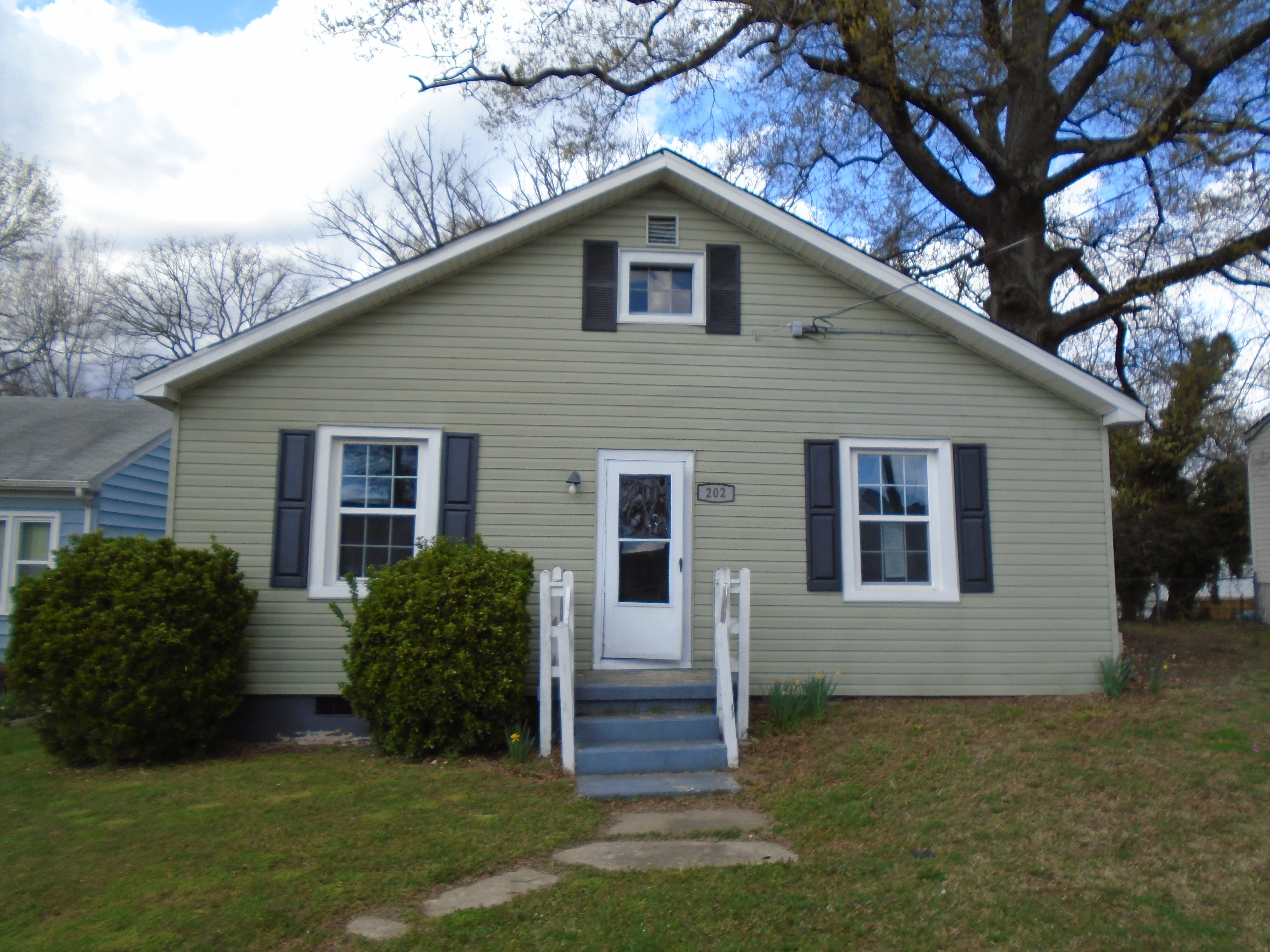 Photograph of 202 N Juniper Ave, Henrico, VA 23075