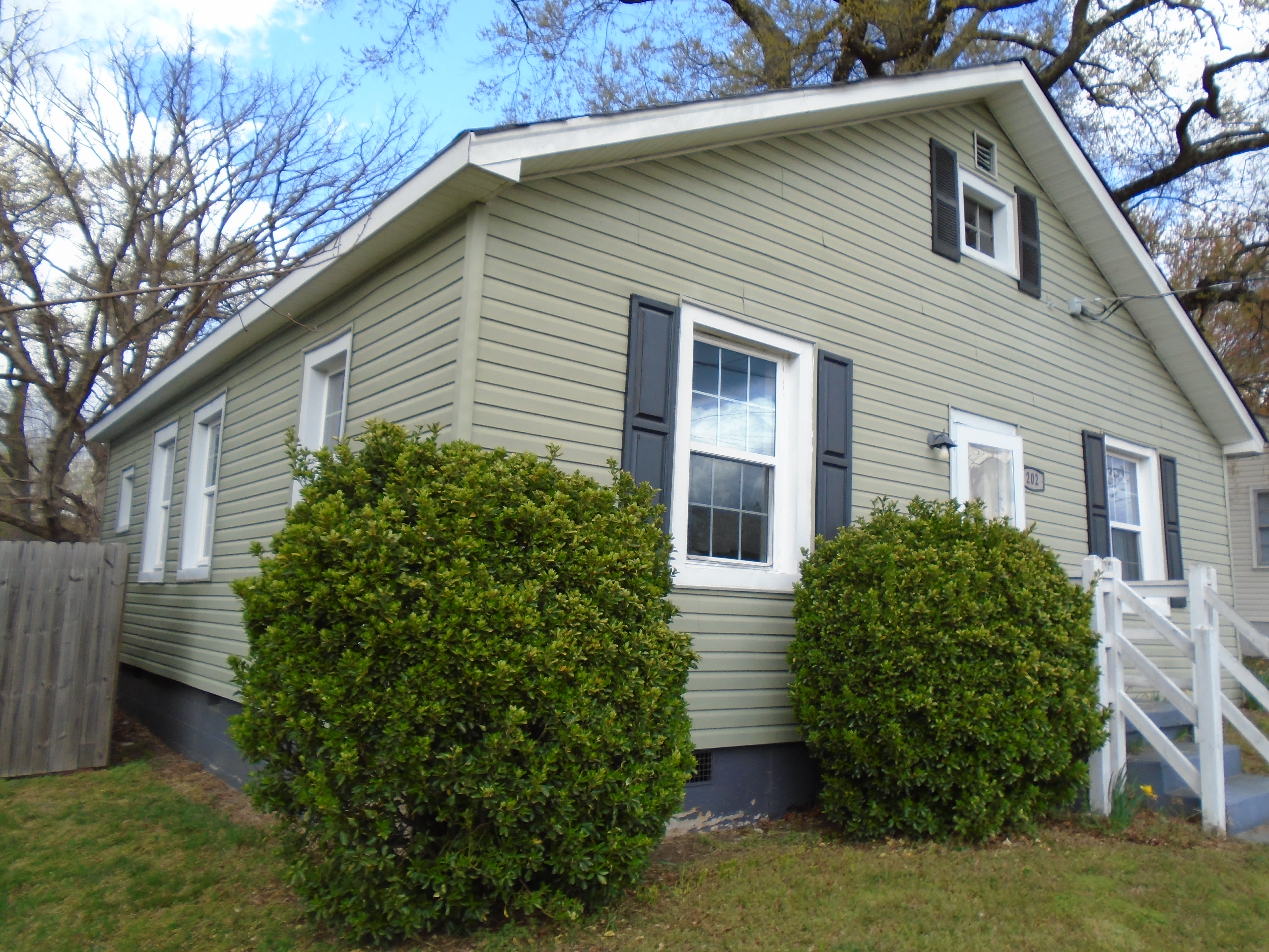 202 N Juniper Ave photo